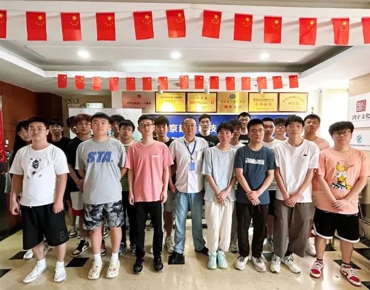 近期結(jié)班留影 | 百尺竿頭，更進(jìn)一步，加